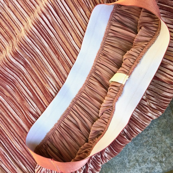 Pink Owl Velvet Pleated Champagne Skirt - Picture 7 of 7